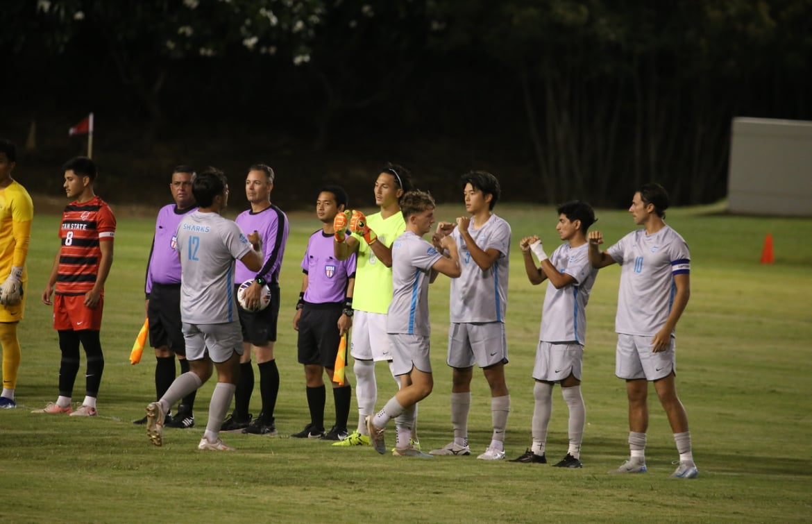 Hawaii Pacific team lineup before a match